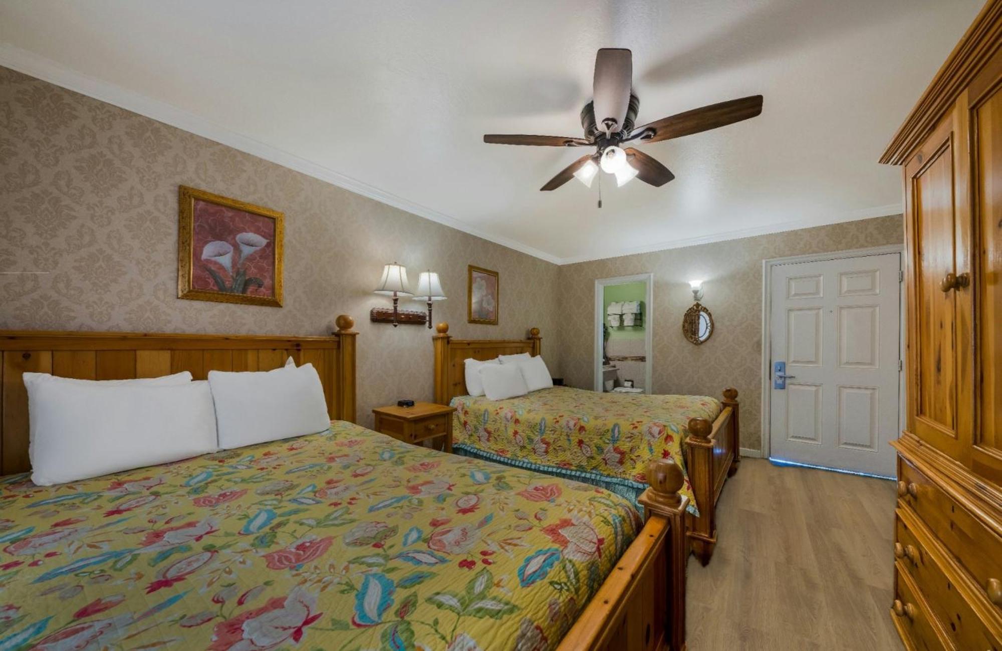 Standard Two Queen Beds
