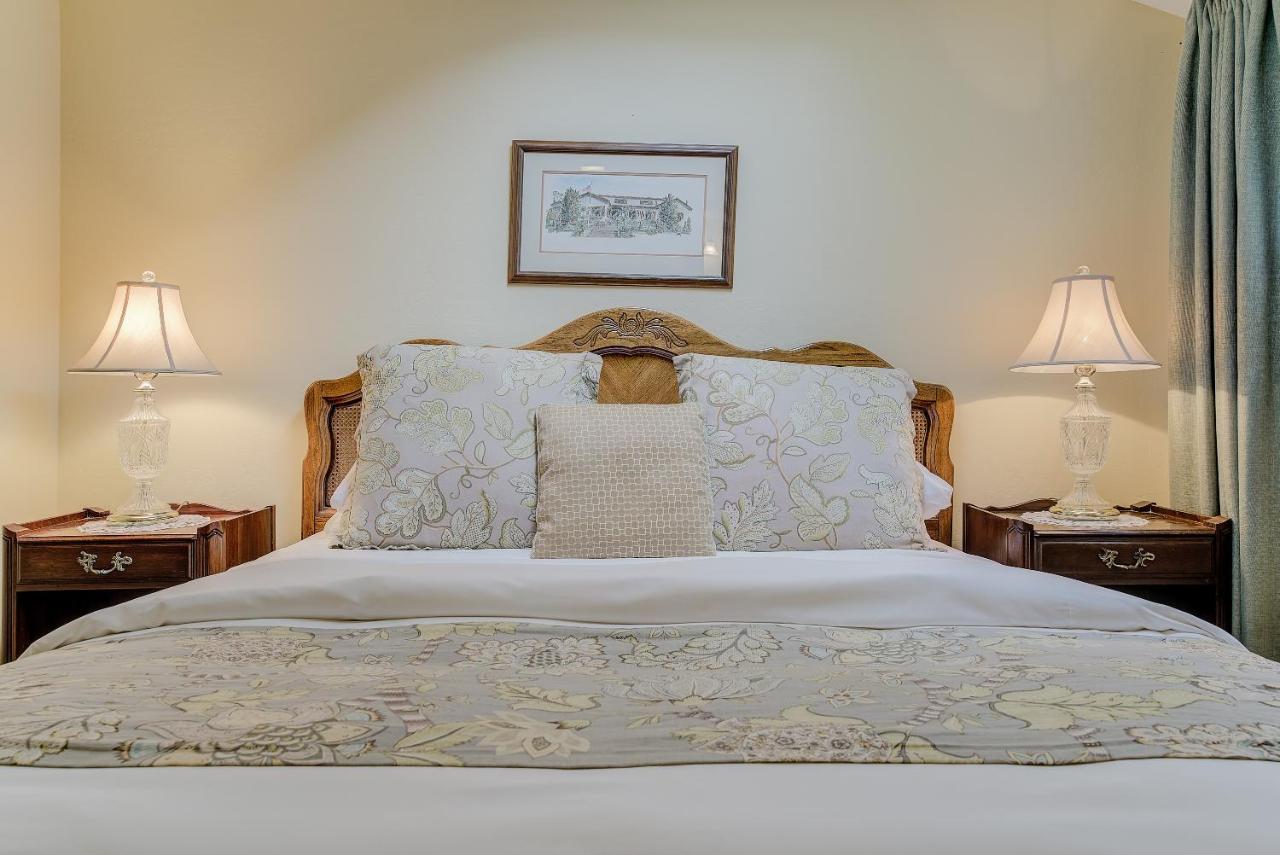 Standard Single Room Sea View