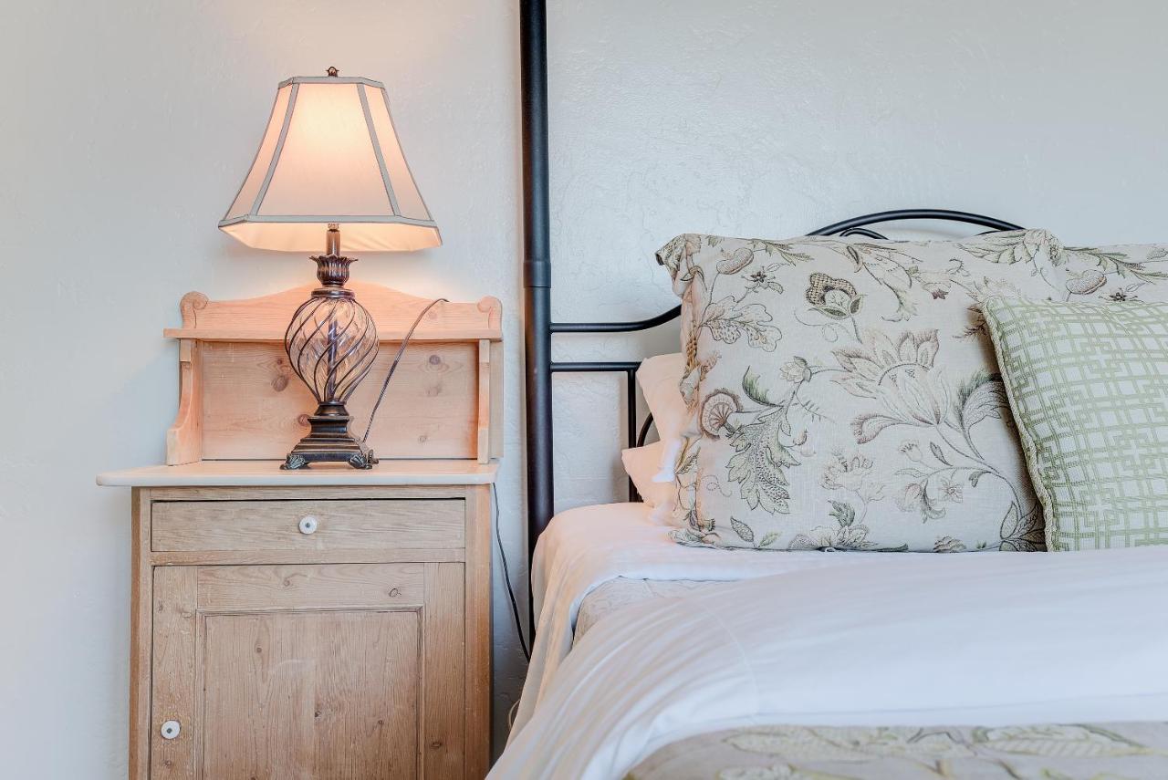 Queen Room Ocean View