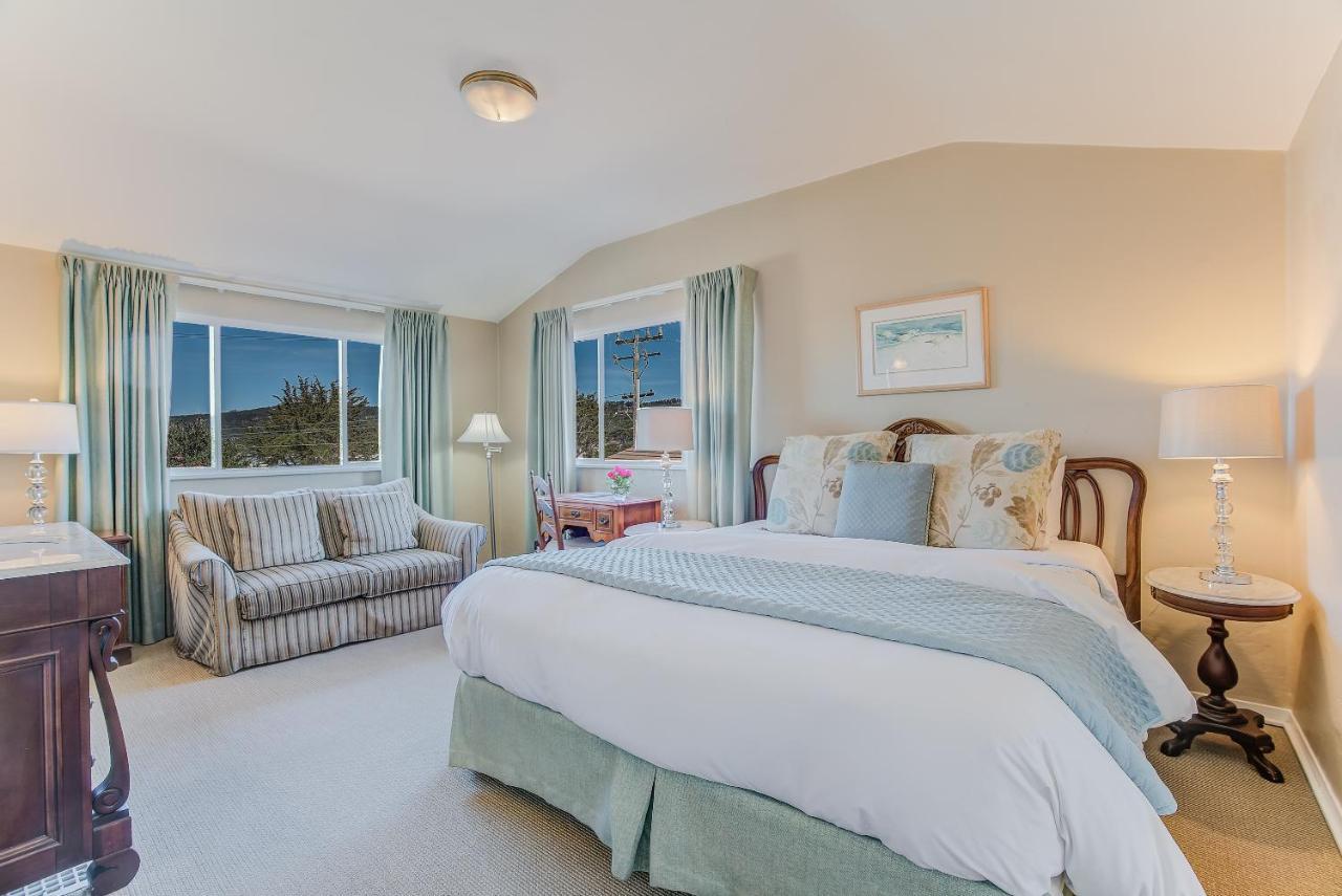 Standard Single Room Sea View